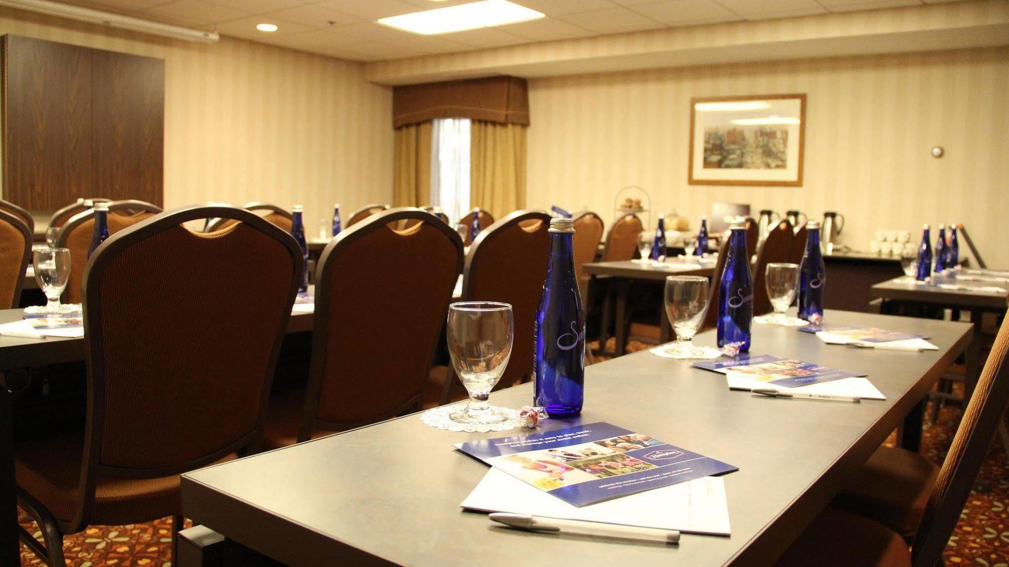 Hampton Inn&Suites Rochester/Victor Einrichtungen foto